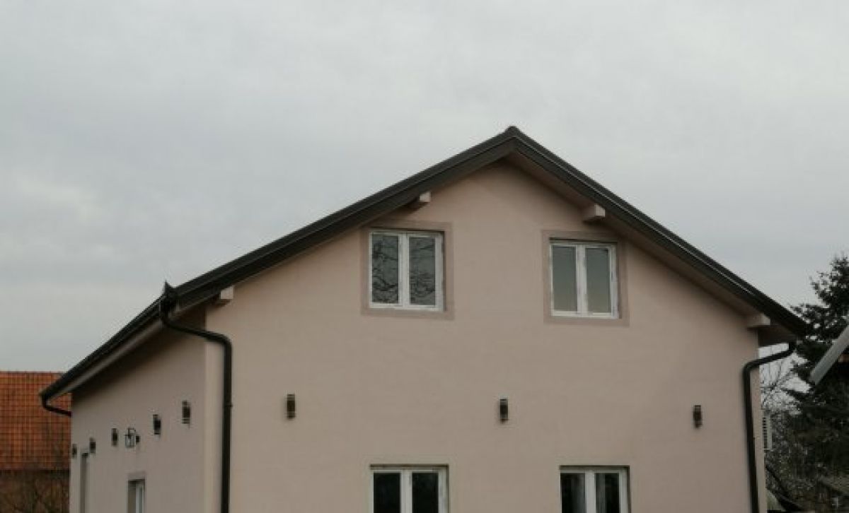 House  near  Belgrade