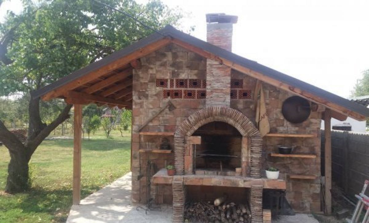 House  near  Belgrade / Boljevac