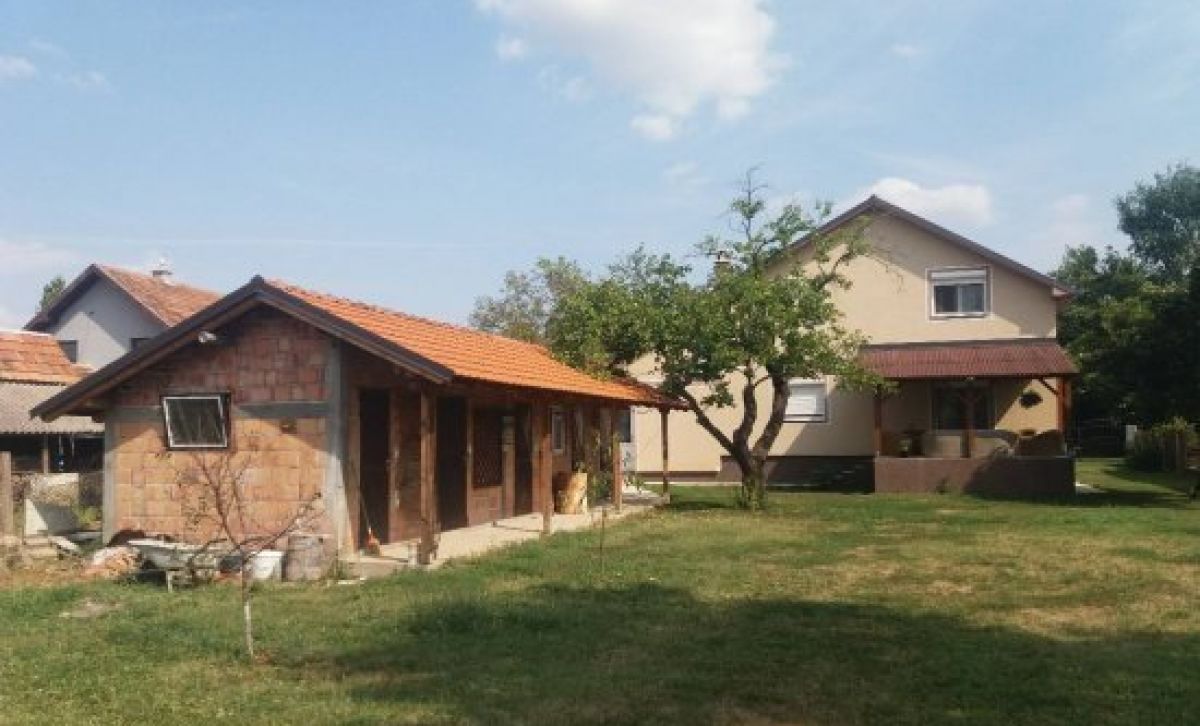 House  near  Belgrade / Boljevac