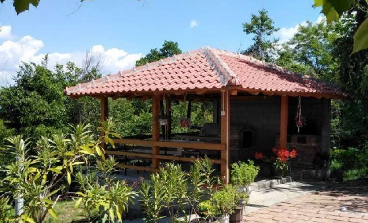 House  near  Belgrade / Kosmaj hills