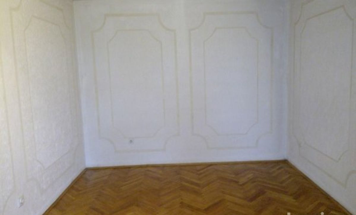 House  near  Belgrade / Obrenovac Urovci