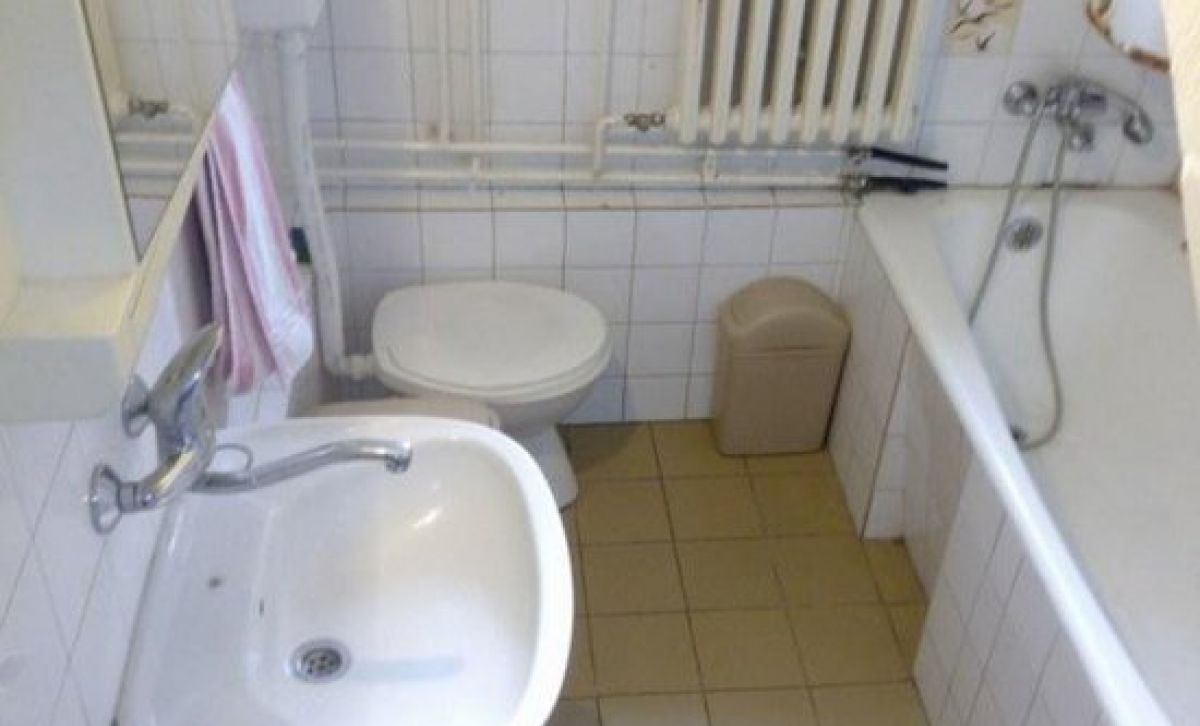 House  near  Belgrade / Obrenovac Urovci