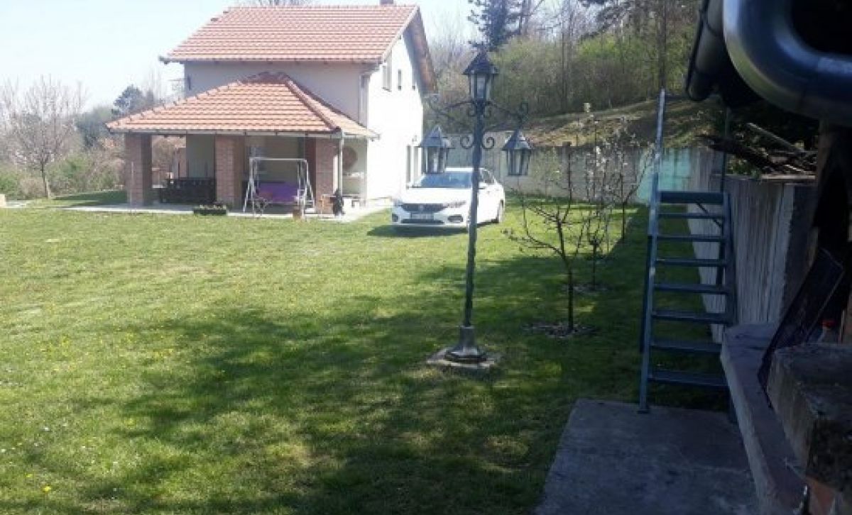 House near Novi Sad, with a view of the Danube river