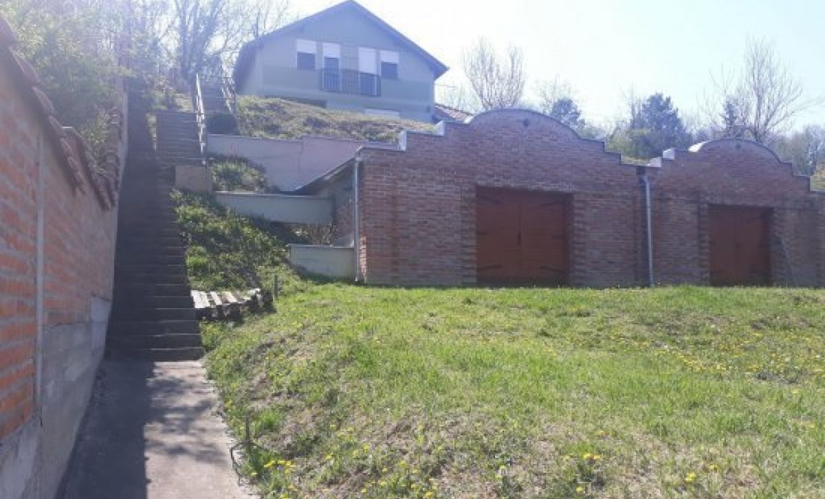 House near Novi Sad, with a view of the Danube river