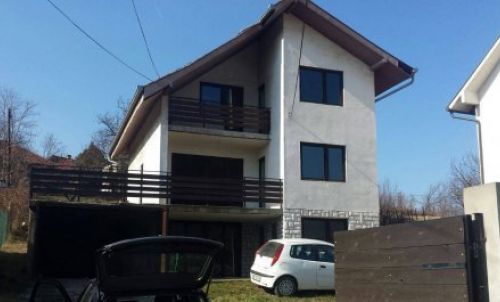 House near  Belgrade / Bolec